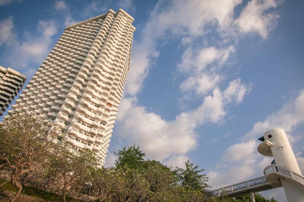 พัทยา พาราไดซ์ บีช รีสอร์ต  Apartment นาจอมเทียน ภายนอก รูปภาพ