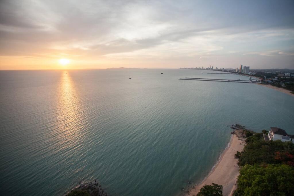 พัทยา พาราไดซ์ บีช รีสอร์ต  Apartment นาจอมเทียน ภายนอก รูปภาพ